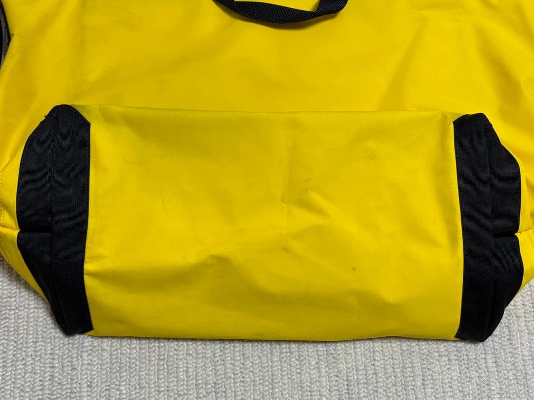 STUSSY × PORTER メッセンジャーバッグ