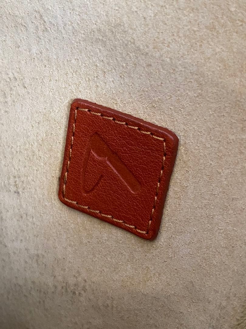 土屋鞄　ボディバッグ　限定色ストーブオレンジ