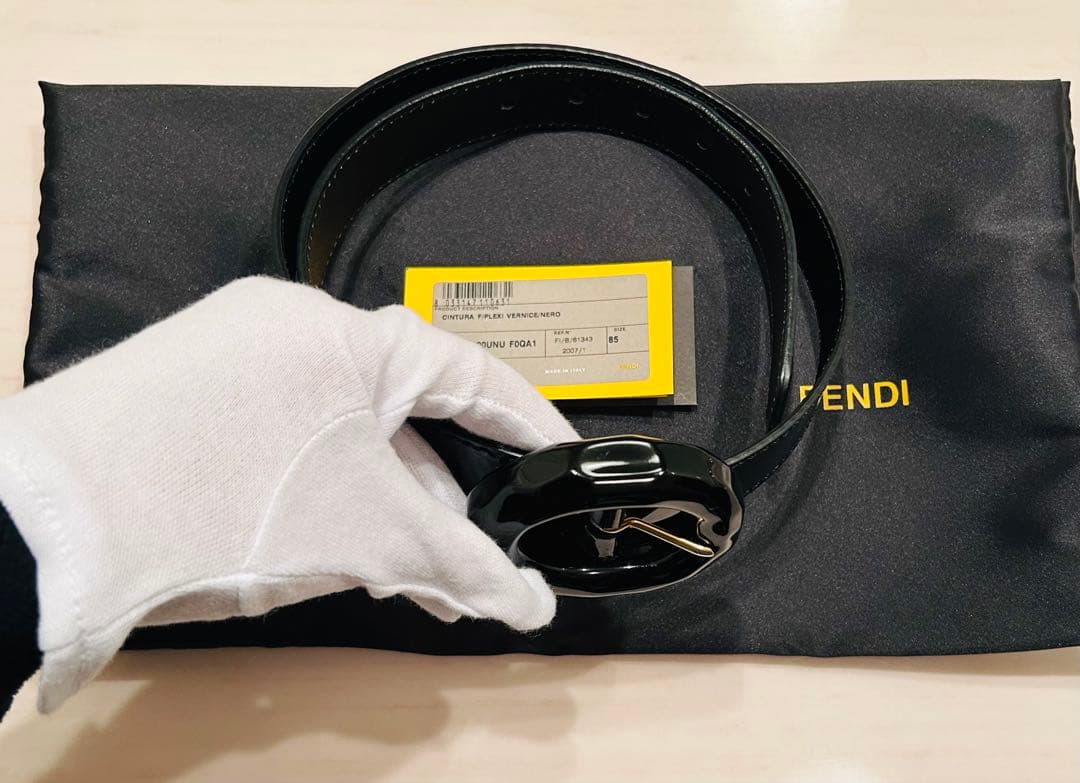 FENDIベルト　黒　パテント　フェンディベルト　85サイズ