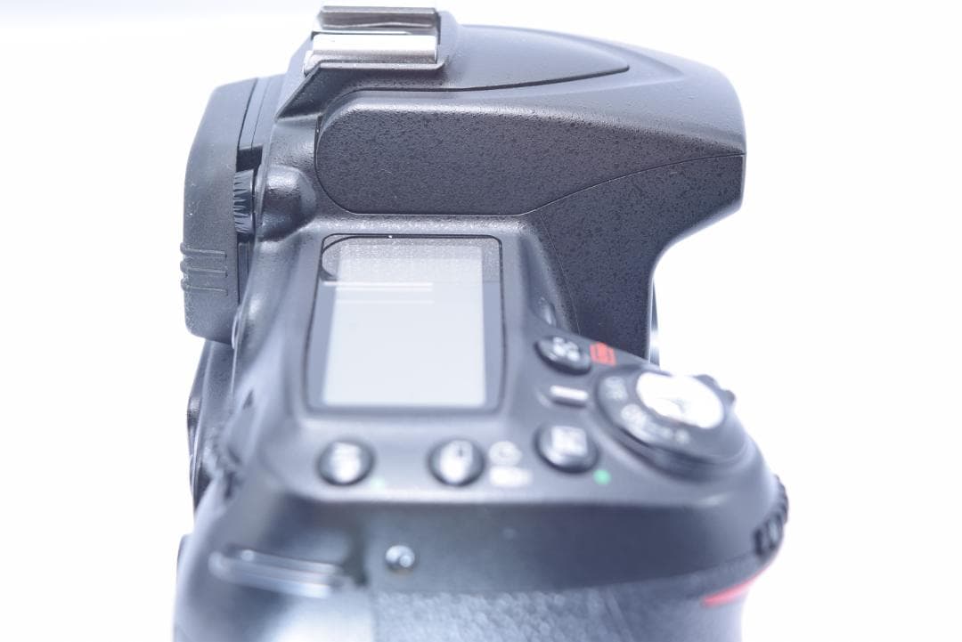 Nikon D90 デジタル一眼レフ ダブルレンズ　超望遠レンズ【手振れ補正】