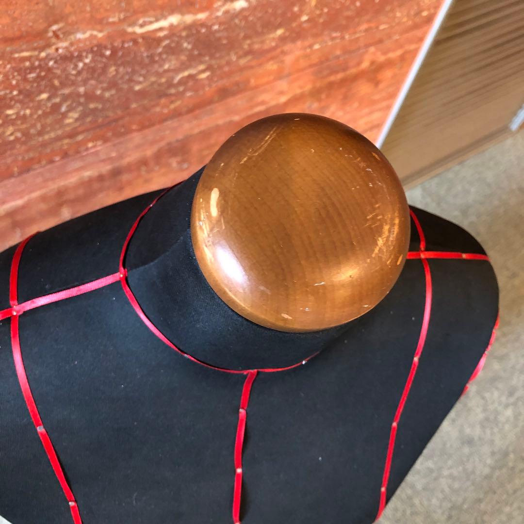 アンテイークなシックな赤色ボディライン入りトルソー 針打てますボディトルソー