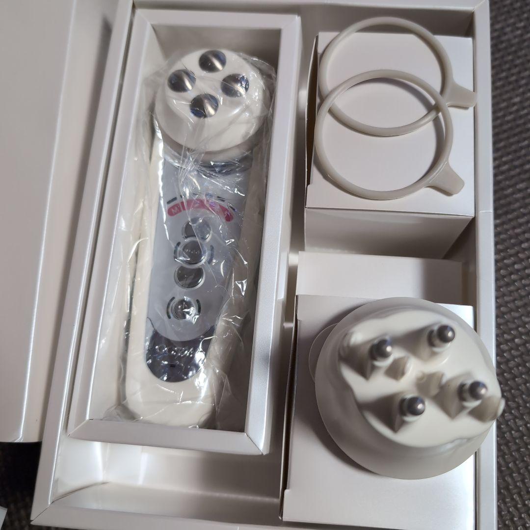 セルキュアスペシャル24 美顔器　保証書シリアルナンバー付き　ベレガ