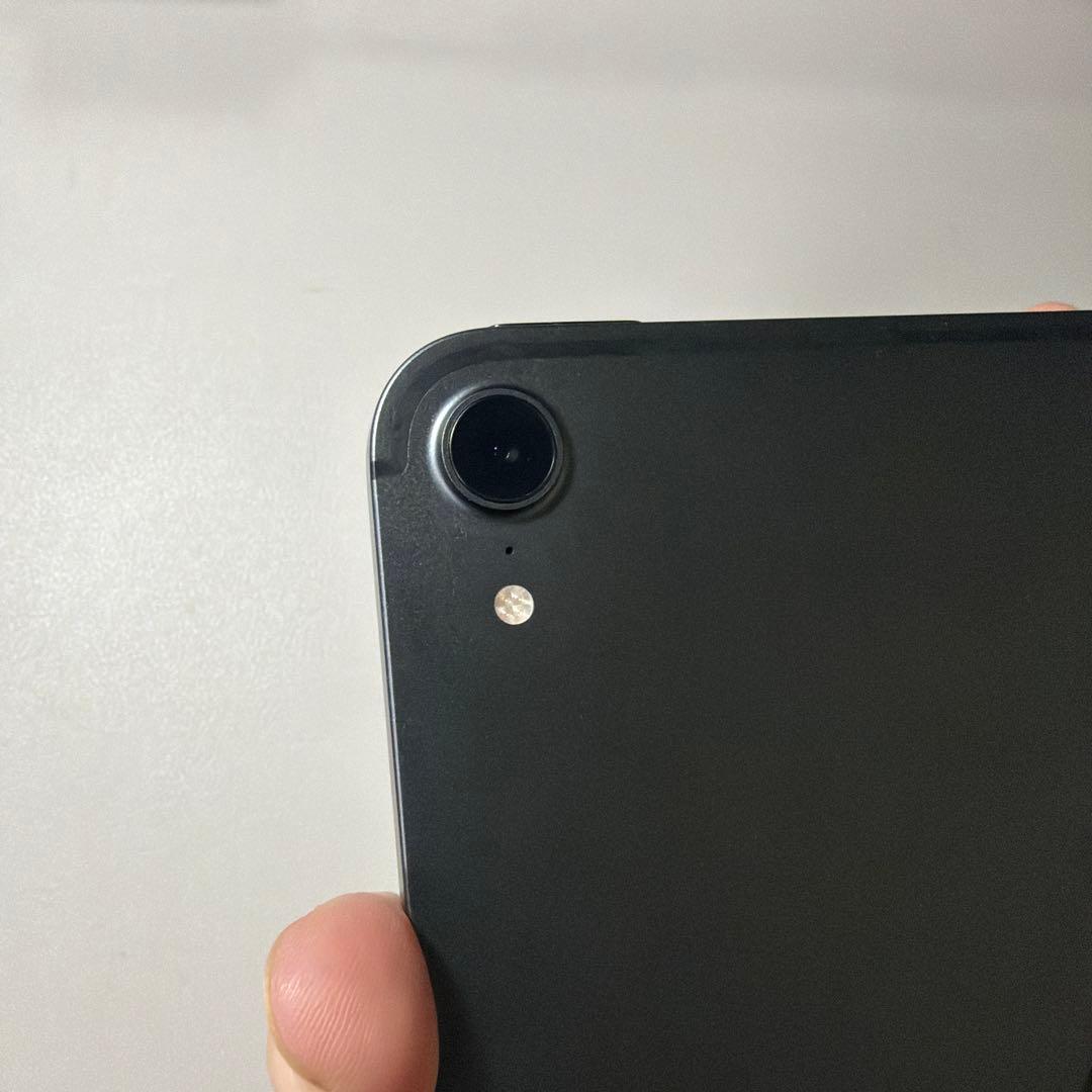 トム様Apple iPad mini 6世代　wifi cellular 64