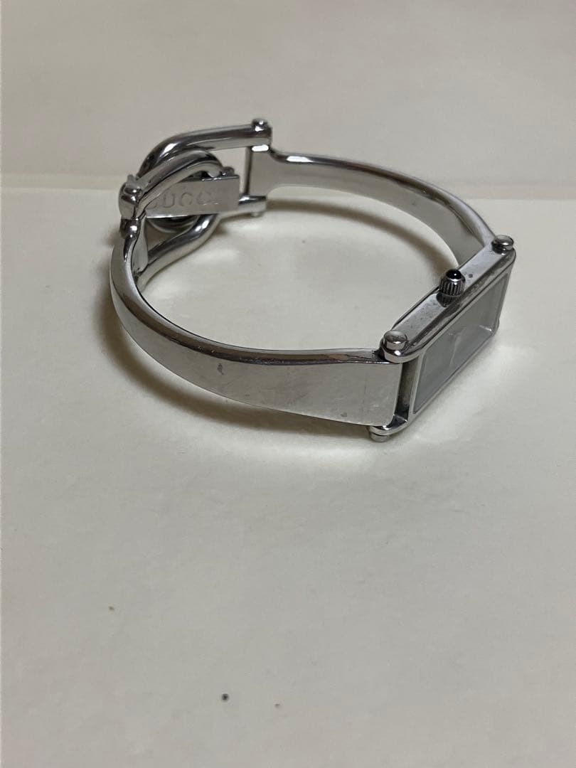 訳あり　電池切れ　グッチ　1500L 時計　シルバー　文字版グレー