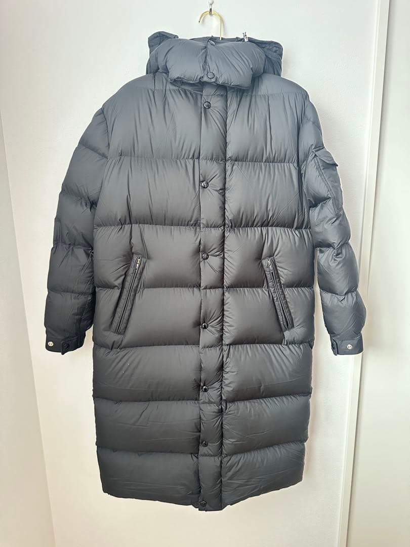 ロングブラックダウンジャケット　サイズ1