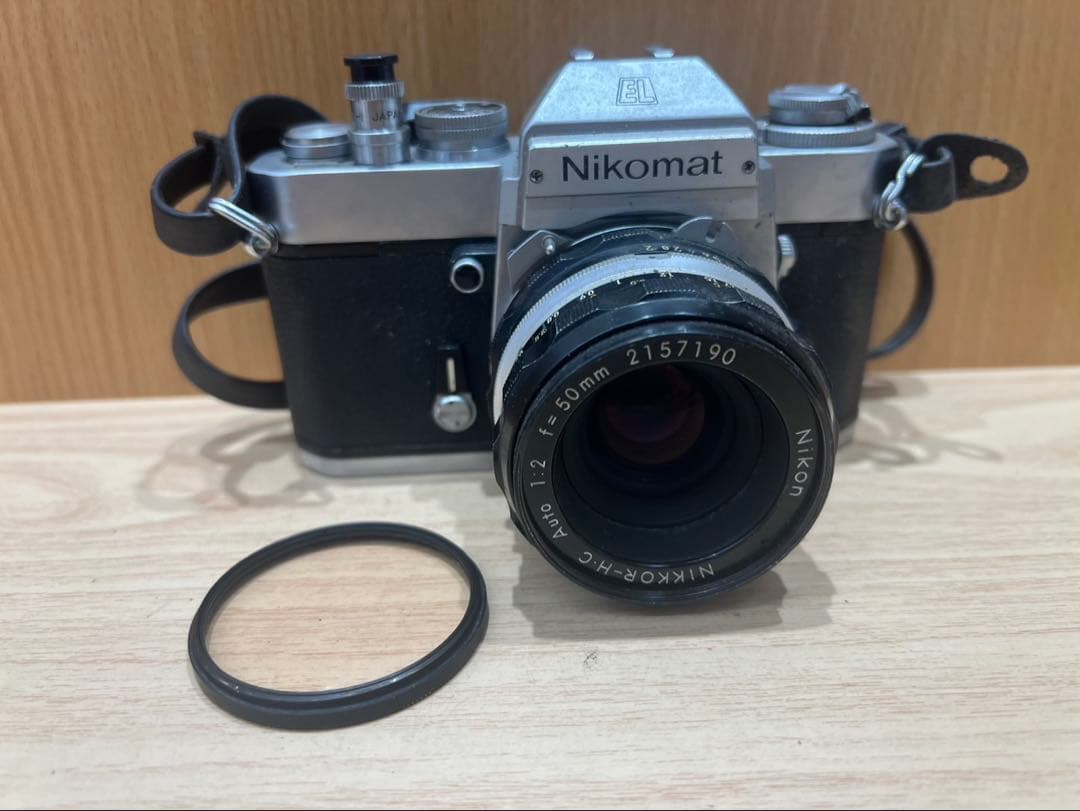 ニコマットEL + NIKKOR-H・C Auto フィルム一眼レフ カメラ