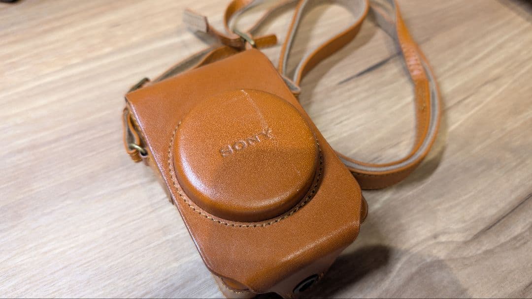 ソニー　SONY DSC-RX100M3