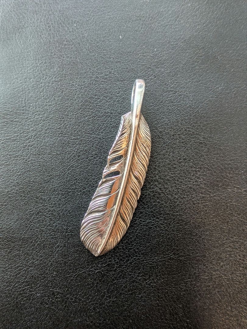 美品アリゾナフリーダム60mmフェザー ネックレスARIZONA FREEDOM