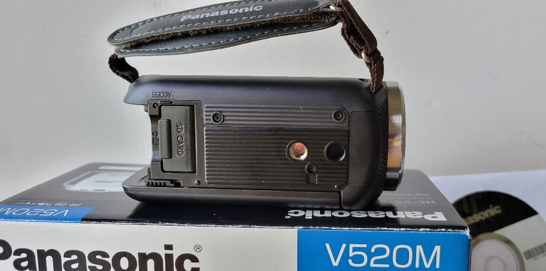 Panasonic HC-V520M ビデオカメラ フルHD 動作品