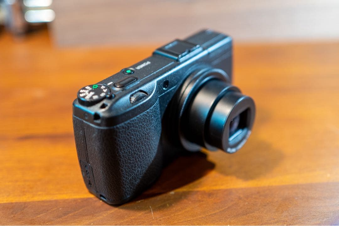 RICOH GR DIGITAL III コンパクトデジタルカメラ【元箱】