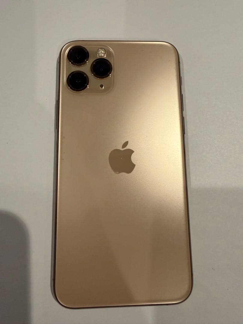 iPhone11Pro ゴールド 256GB 画面割れ有り Apple