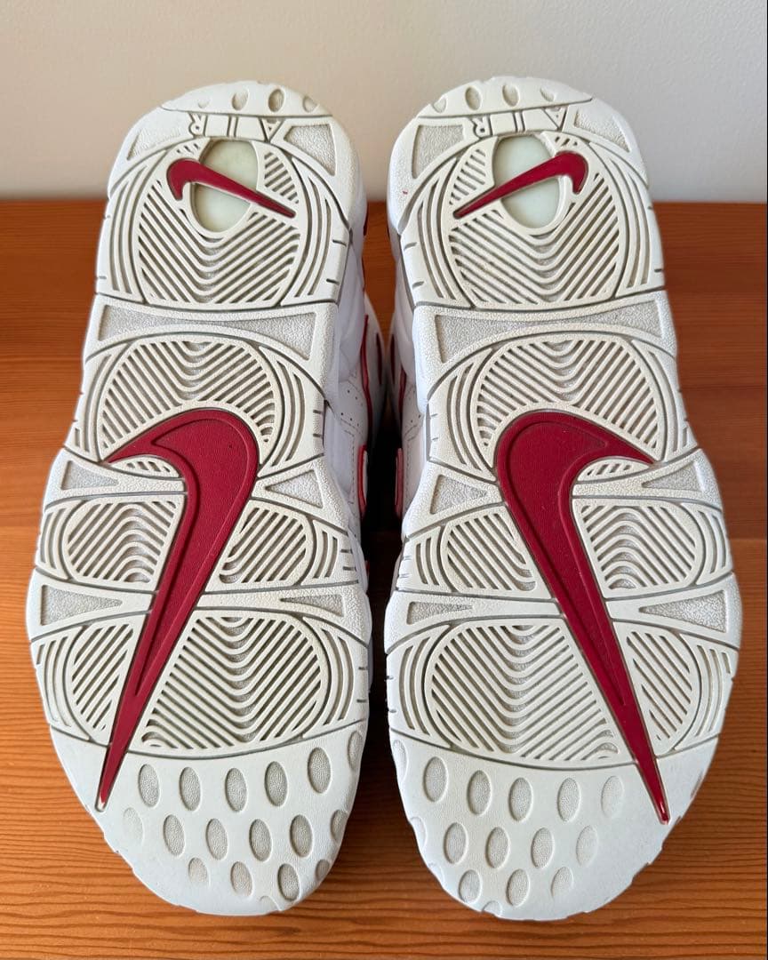エア モア アップテンポ '96 リナウンドリズム ヴァーシティレッド モアテン
