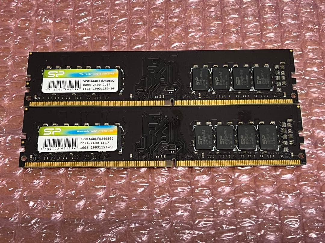 DDR4 デスクトップ用メモリ PC4-2400 16GB 2枚 動作確認済