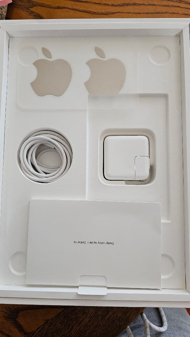 MacBook Air M2 13.6インチ 2022年モデル バッテリー修理