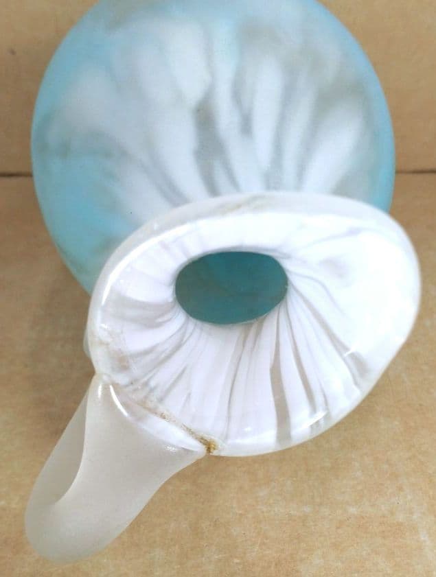 【本物保証】藤田喬平 手吹 花瓶(水色系,手付) 共箱 高さ23㎝