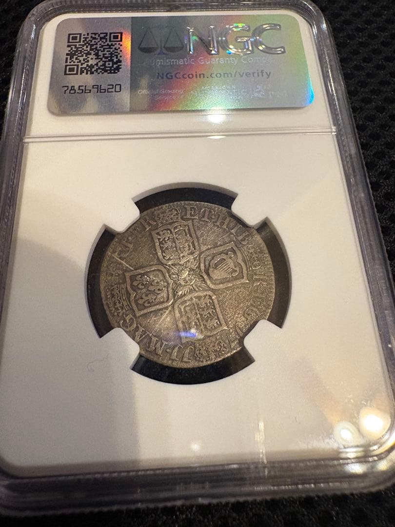 1711 イギリス 1シリング4th Bust ANNA DEL GRATIA