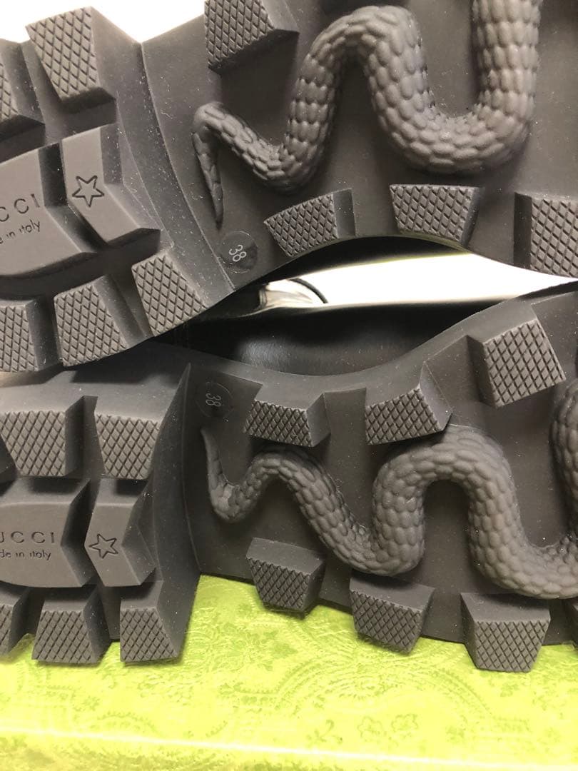 新品未使用☆GUCCI ベルト付き　サイドゴアブーツ　38(25cm相当)