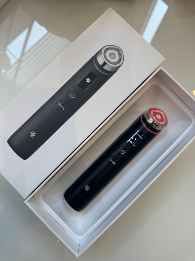 AGE-Rブースタープロ 1台6役高級エステケア 美顔器 メディキューブ