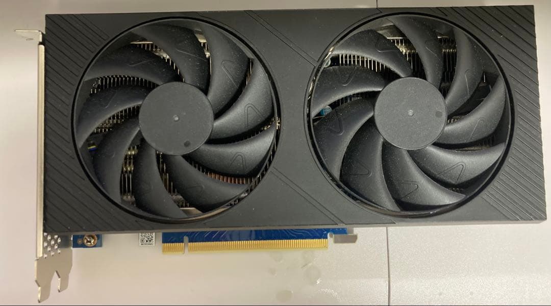 Intel Arc A580グラフィックボード