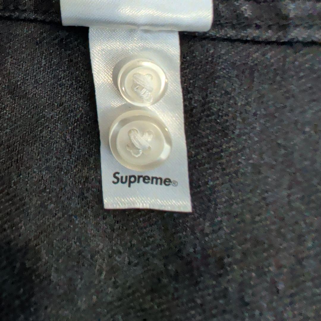 1月25日朝まで出品 シュプリームSupreme small box shirt