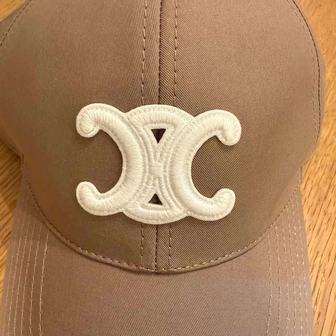 CELINE トリオンフ ベースボールキャップ