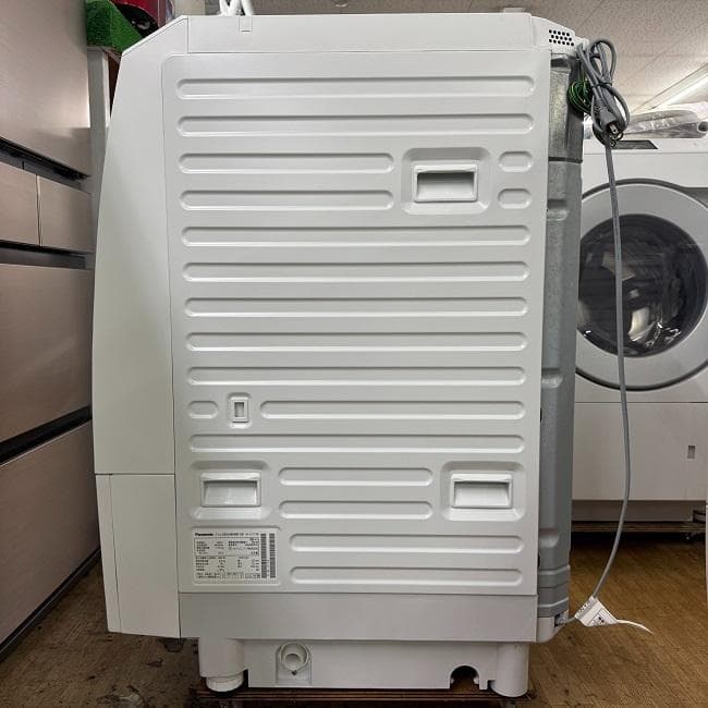 地域限定送料無料　超美品 パナソニック ドラム式洗濯乾燥機 NA-LX113B