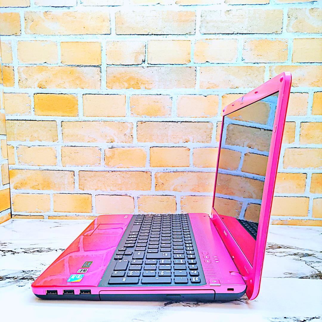 レアなピンク❤️ノートパソコン❣️Core-i5☘️爆速SSD✨メモリ8G