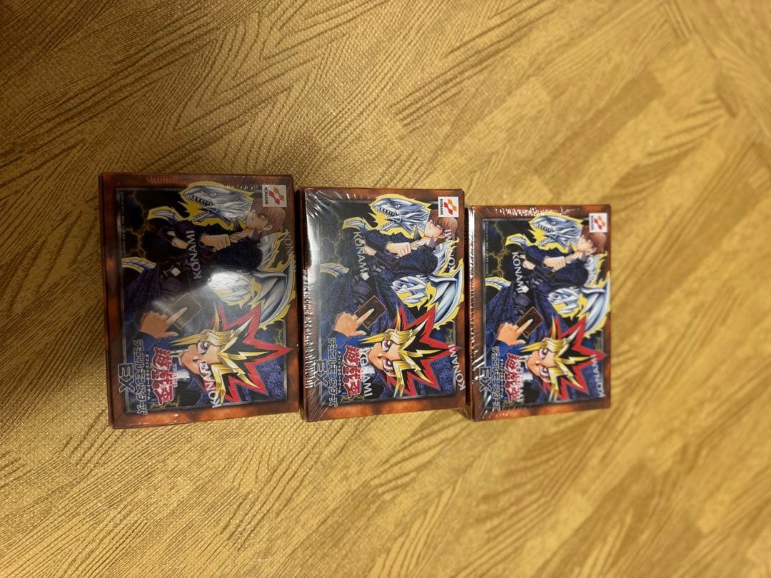 遊戯王OCG 25周年　決闘者伝説　全セット+ブルーアイズ、ブラマジ額縁入り