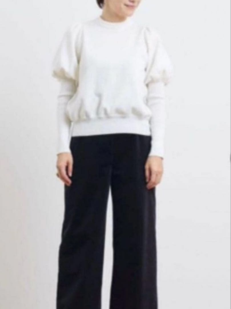 【新品】yori ヨリ　ホワイト パフスリーブ ニットセーター