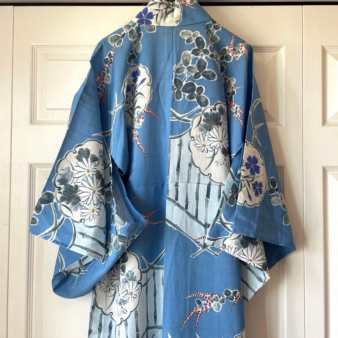 浴衣 さんび レディースMサイズ　クリーニング済み