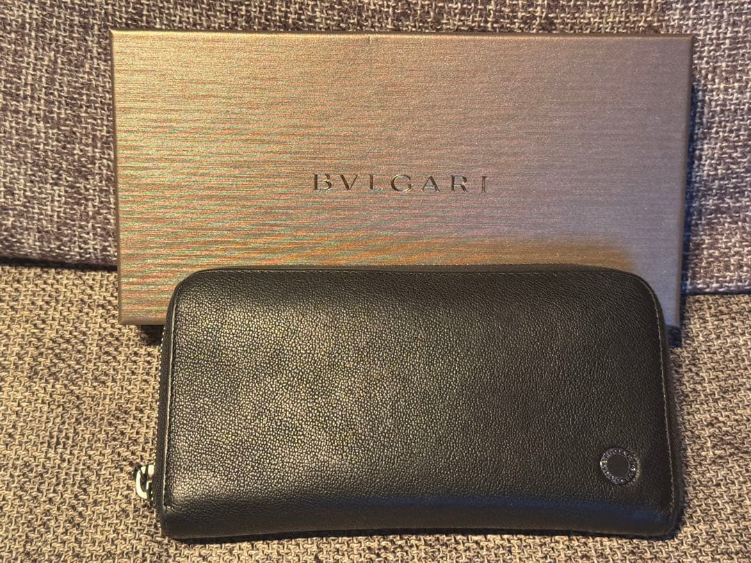BVLGARI ブラックレザー 長財布　保証書箱付