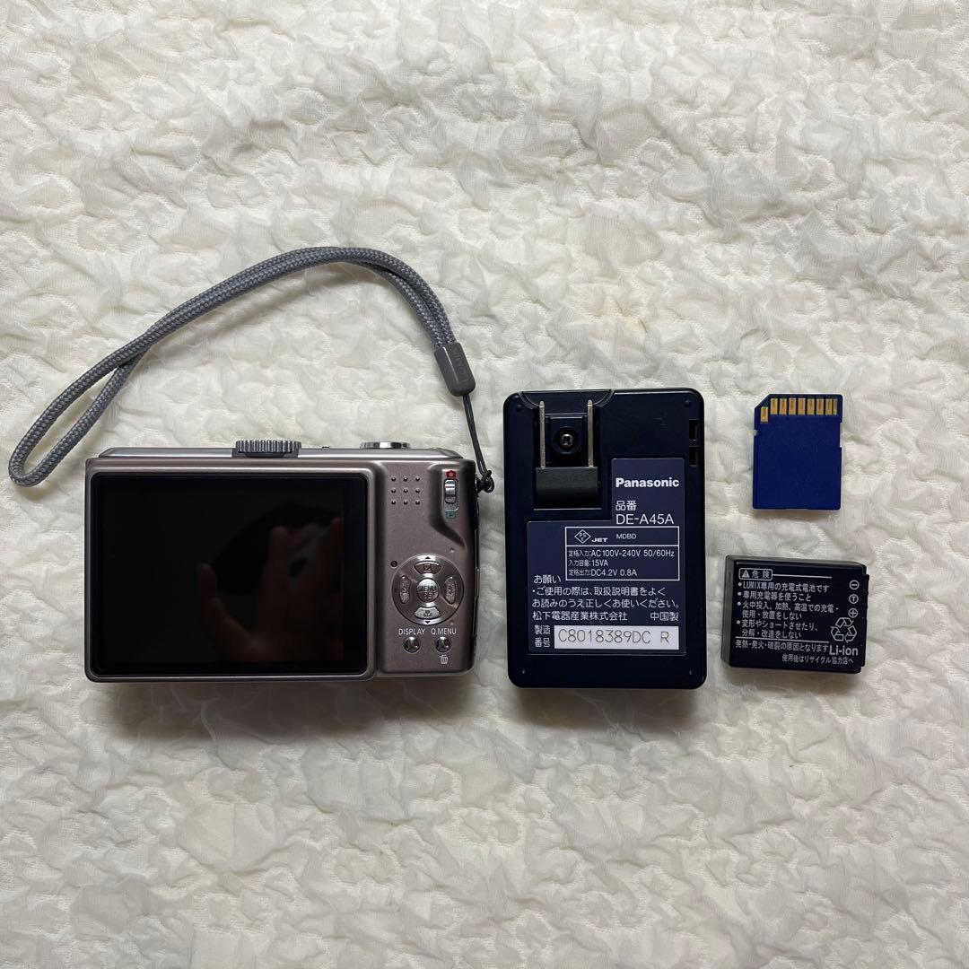 【美品】Panasonic LUMIX DMC-TZ5 デジカメ レトロ