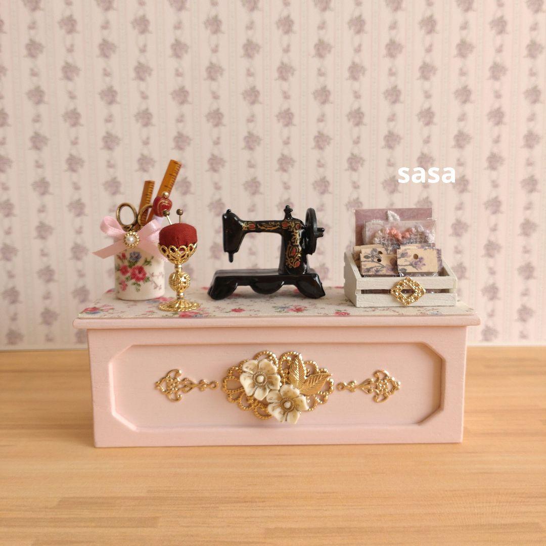 ミニチュア家具　ミニチュア手芸屋さん（特別内容）