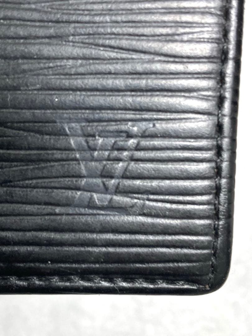 ルイヴィトン　エピ　ポルトモネ　ボワット　ケース　ブラック