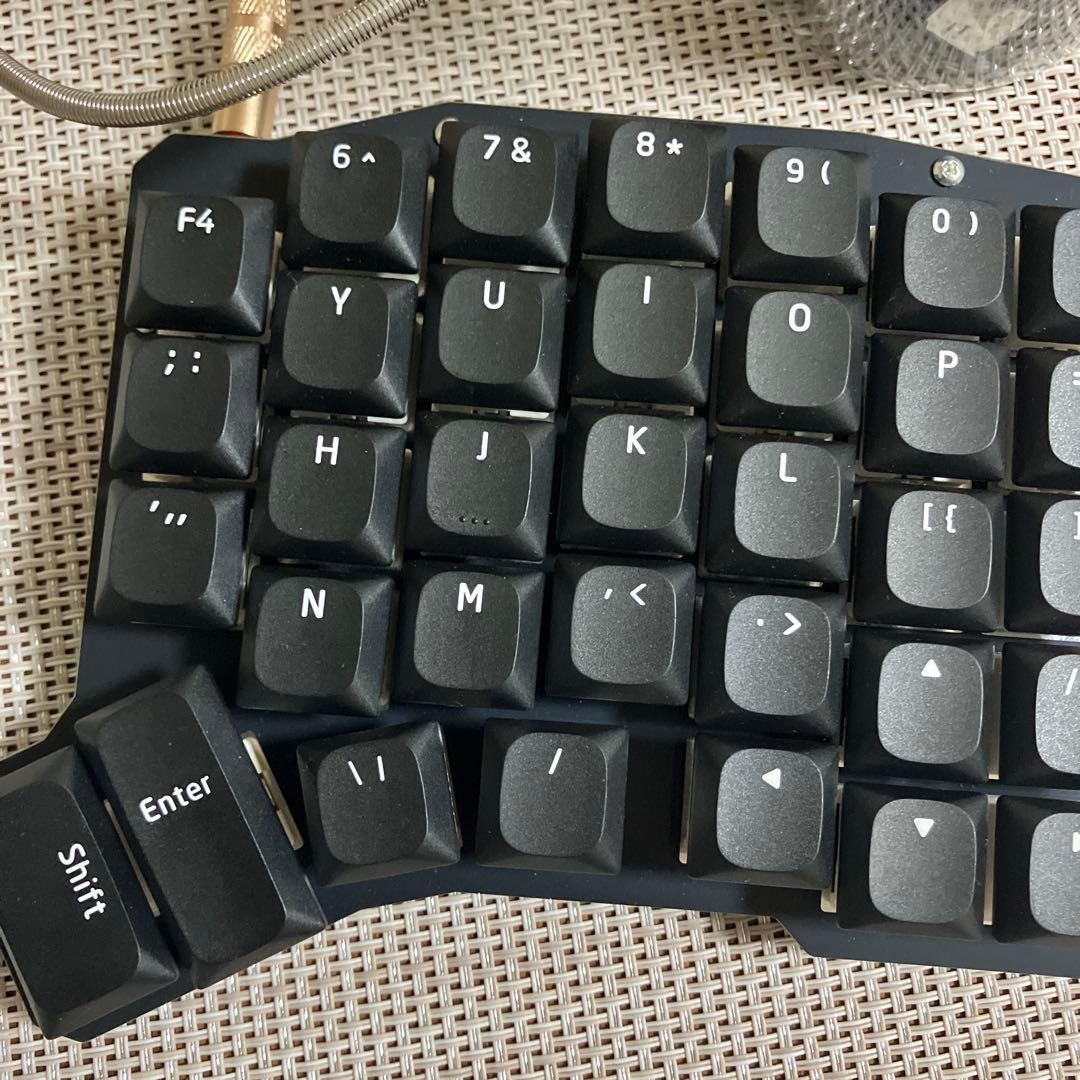 完成品　Ergo68 分割型エルゴノミクスキーボード 本体