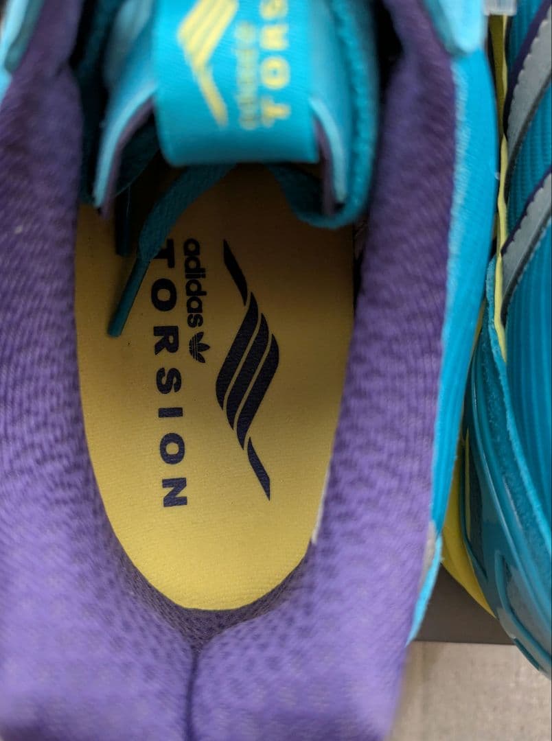 アディダス オリジナルス ZX8000 JC & MT コンソーシアム