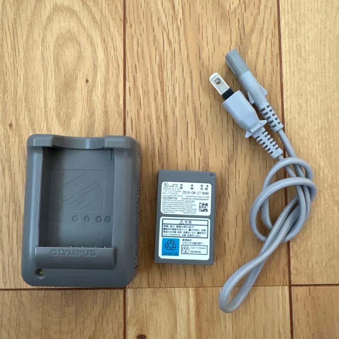 OLYMPUS PEN E-PL7 ミラーレス一眼 ジャンク　黒　ブラック