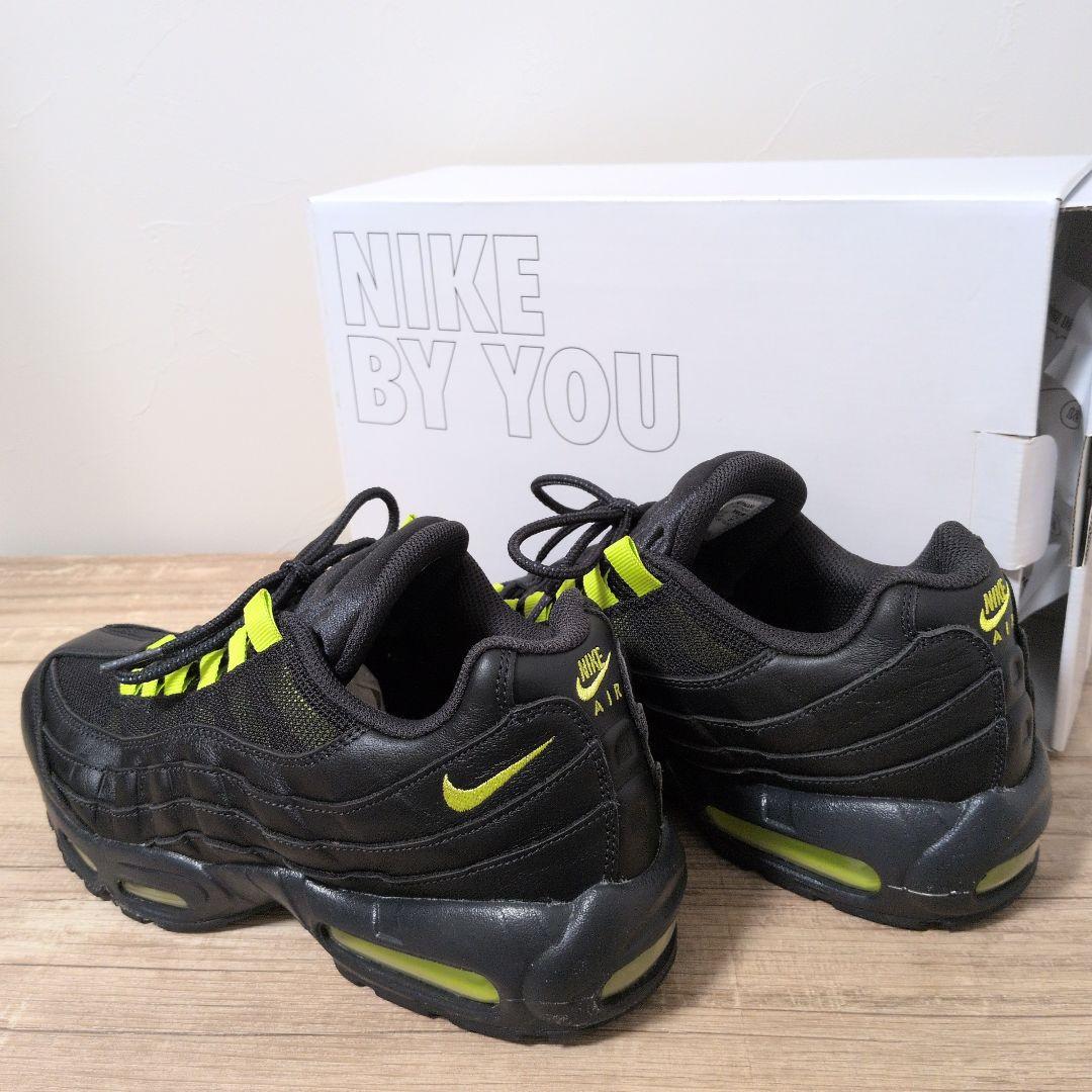 Nike Air Max 95 ブラックネオン