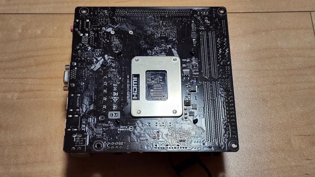 Intel Core i3-12100 + mini ITXマザーボード