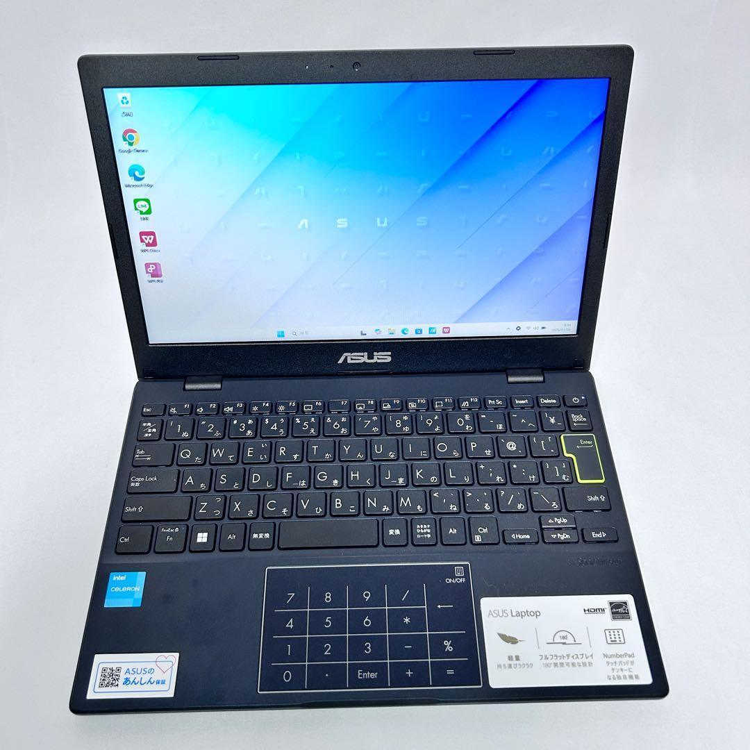 【美品】レアカラー｜ASUS ｜テンキー付きタッチパッド ｜2024年製｜SSD