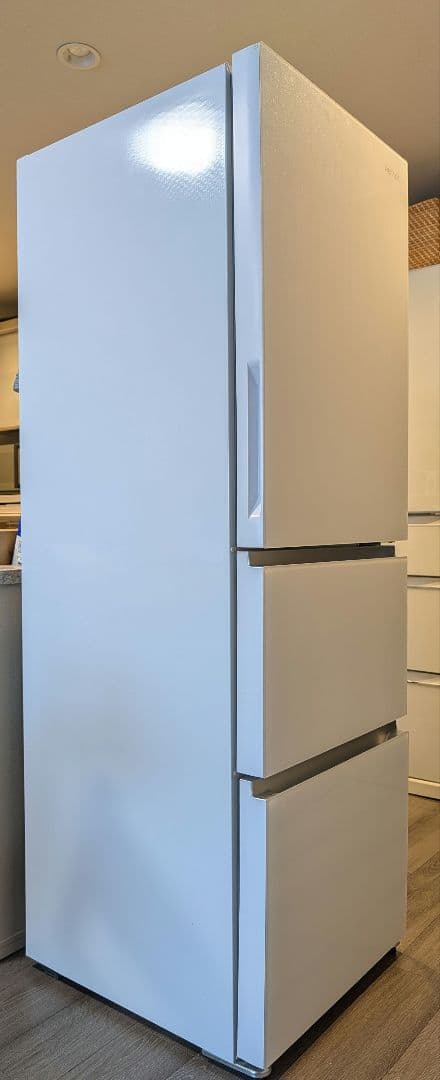 【2024年製・極美品】ヤマダ 319L 冷蔵庫 ホワイト YRZ-F32MW