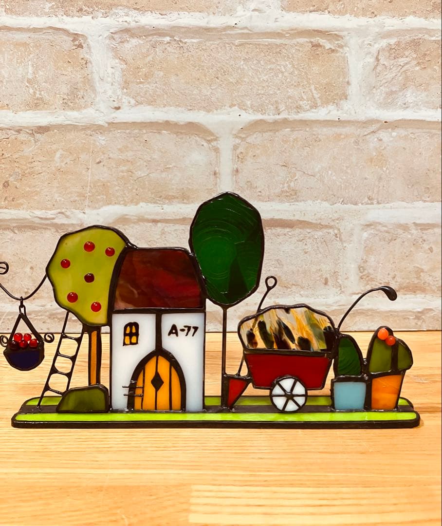 ステンドグラス　小さな街並みと四季の訪れ　計4件