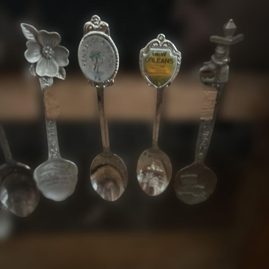 スーベニアスプーンコレクション 木製フレーム付き 値下げしました