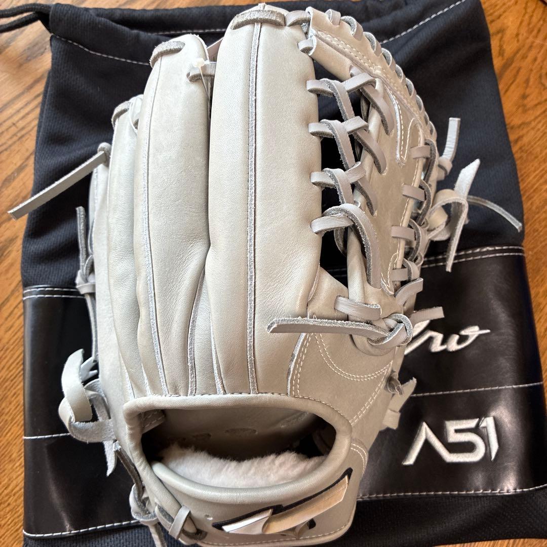 ミズノプロA51 硬式用内野手　限定グローブ グレー