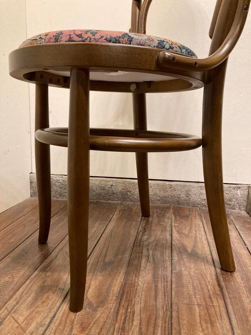 秋田木工 曲木椅子 ゴブラン織 カフェチェア スツール アンティーク