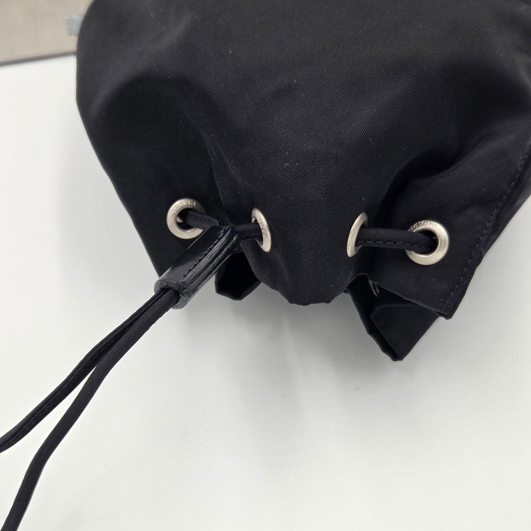 【美品】 PRADA プラダ テスートナイロン 巾着ポーチ ミニバッグ 黒