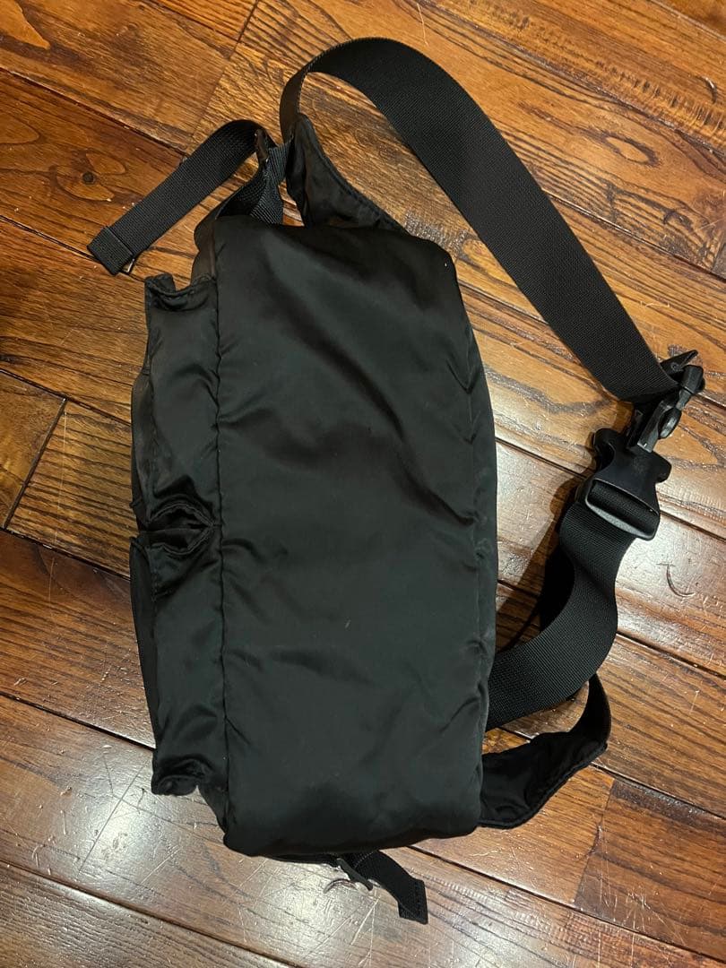 ブ*ー様 ポーター　タンカー　ボディバック