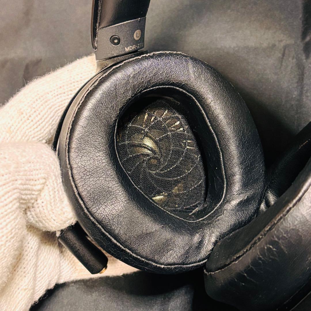 SONY ヘッドホン MDR-Z7M2