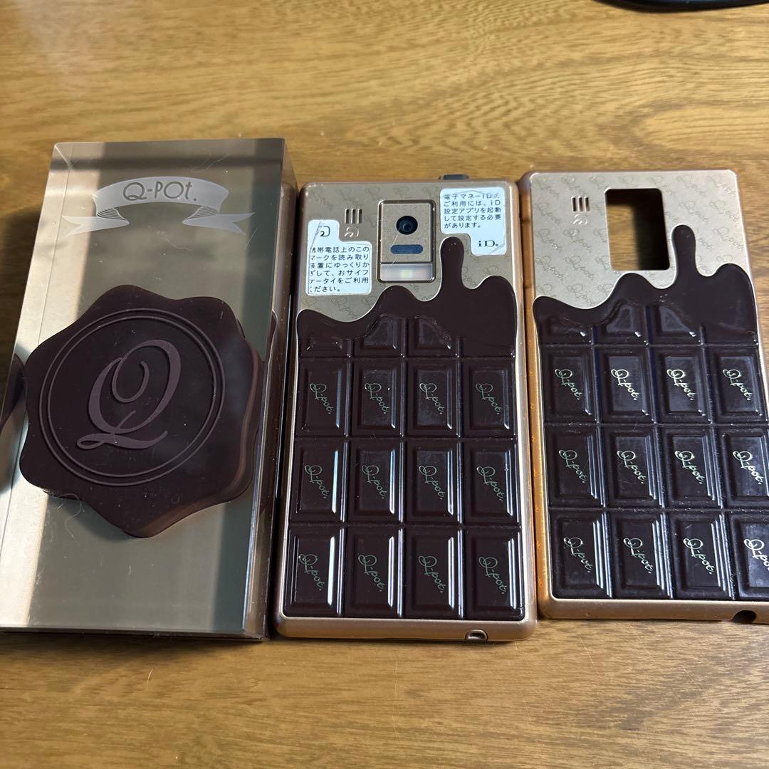 Q-pot.スマートフォン　チョコレート