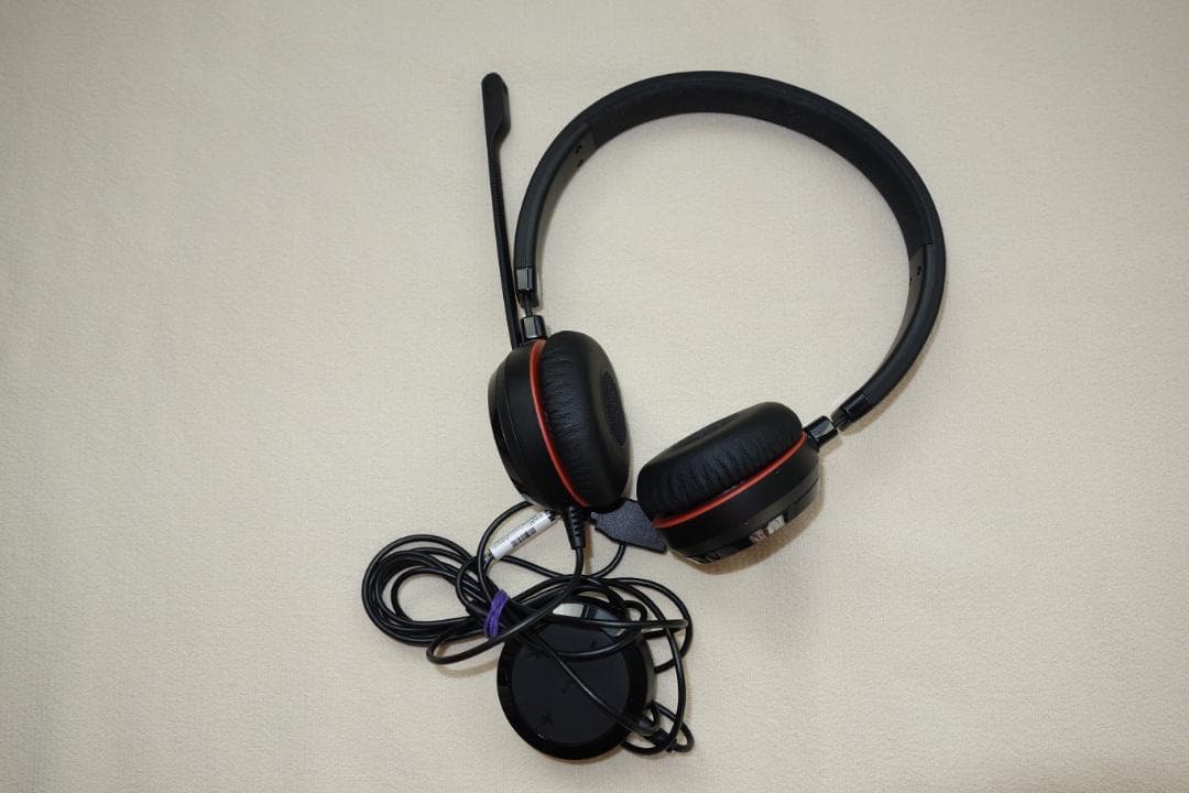 【ほぼ新品】Jabra Evolve 30 有線ヘッドセット